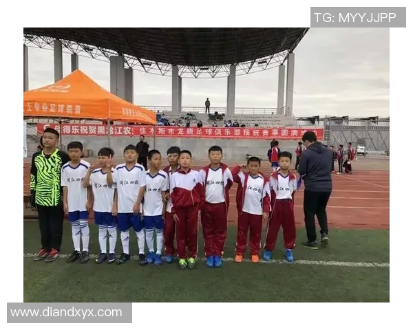 上海足球队荣登足球战术排行榜第十名展现实力与潜力 上海足球队荣登足球战术排行榜第十名展现实力与潜力